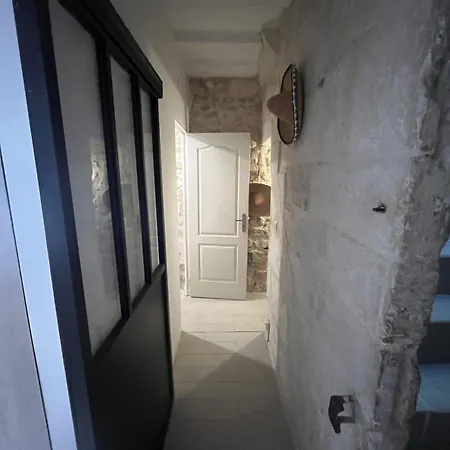 Maison Calme Et Climatisee - Proche Nimes & Arles *