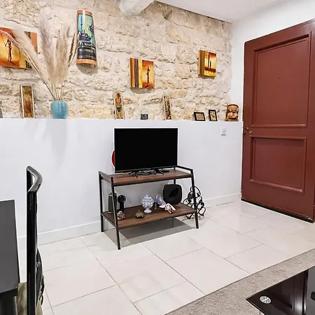 Maison Calme Et Climatisee - Proche Nimes & Arles * Saint-Gilles (Gard)
